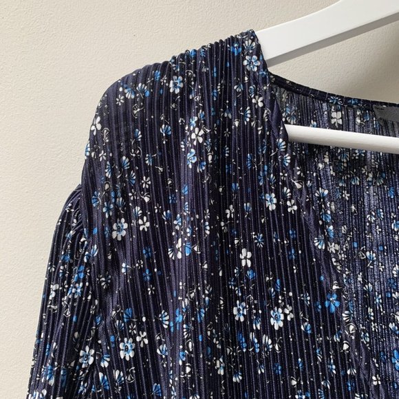 Very Plisse Long Maxi Dress Size UK 12 Floral Long Sleeve Blue V Neck - Picture 3 of 10